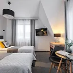 Bed & Breakfast 84&apartments - Sauna Zakopane
