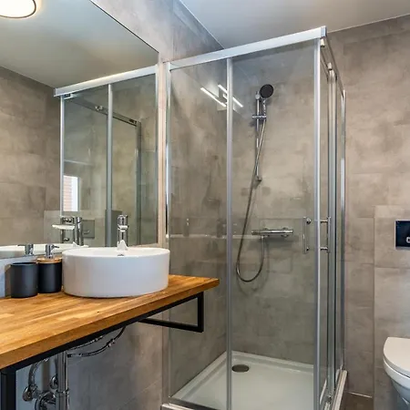 84 & - Sauna & Jacuzzi Oda ve Kahvaltı