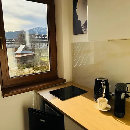 84 & - Sauna & Jacuzzi