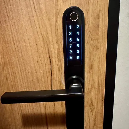 84 & - Sauna & Jacuzzi 3*