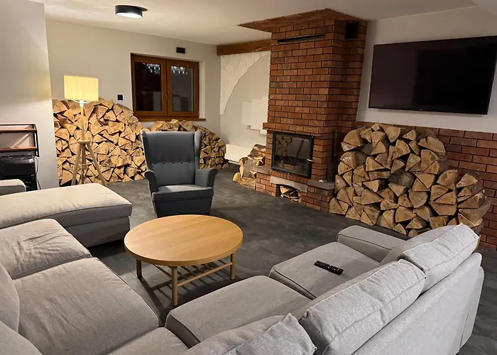 84 & - Sauna & Jacuzzi Bed & Breakfast 3*