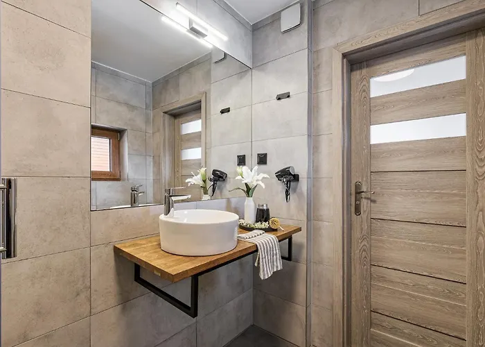 Bed & Breakfast 84 & - Sauna & Jacuzzi 3*