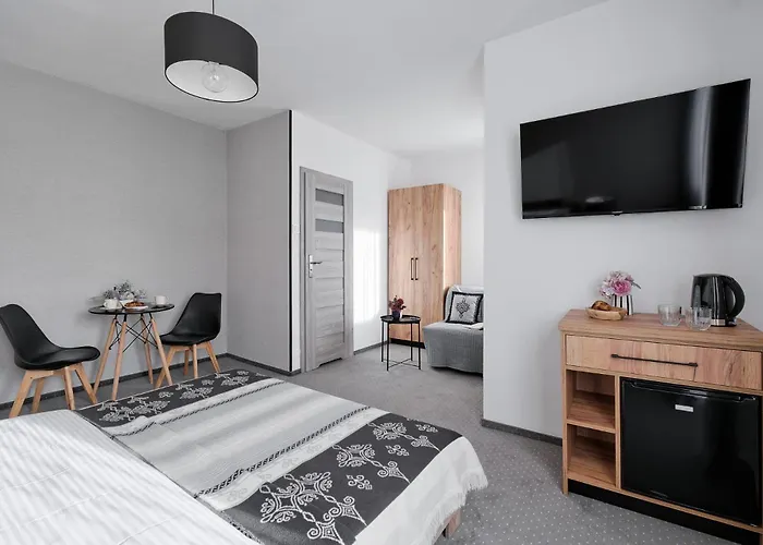 84 & - Sauna & Jacuzzi Bed & Breakfast