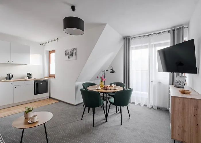 84 & - Sauna & Jacuzzi Oda ve Kahvaltı Zakopane